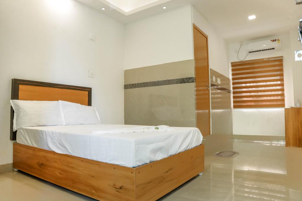 nearest rooms in thrissur